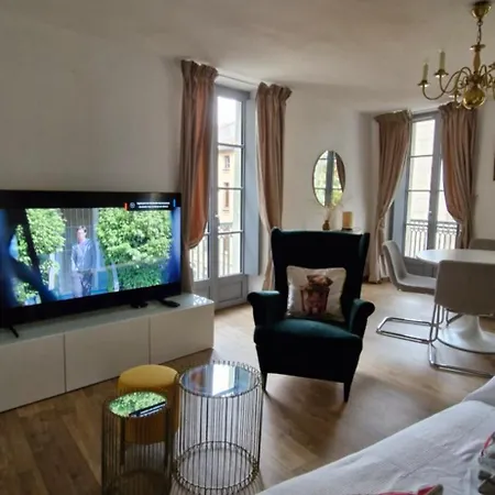 Via Apartment *